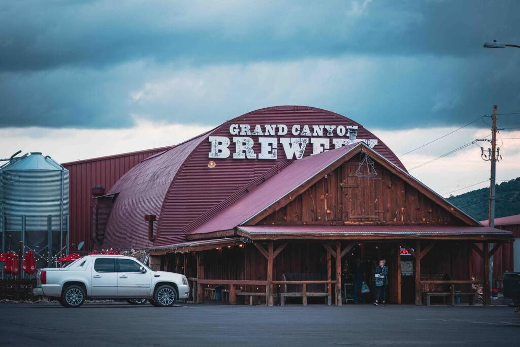 Walk To Gc Train Depot And Route 66, King Beds, Game Room, Bbq, Firepit Williams Exteriér fotografie